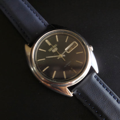 Vintage 1980 Original Seiko 5 Automatic 7009-3130 Black Face 17 Jewels Day-Date Japanese Men's Wrist Watch OG3