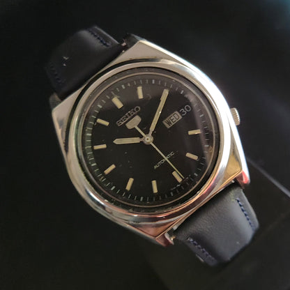 Vintage 1980 Original Seiko 5 Automatic 7009-876A Black Face 17 Jewels Day-Date Japanese Men's Wrist Watch OG5