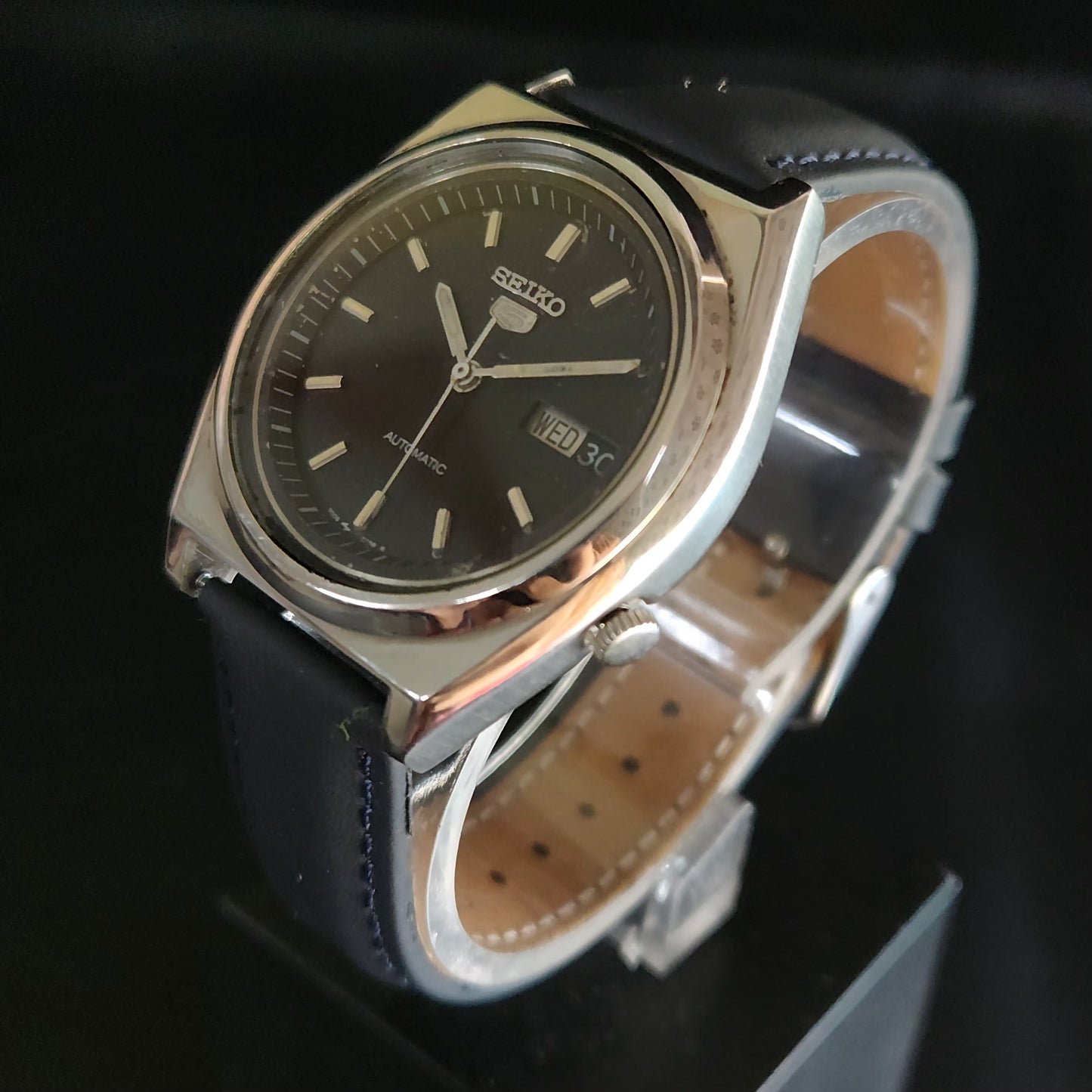 Vintage 1980 Original Seiko 5 Automatic 7009-876A Black Face 17 Jewels Day-Date Japanese Men's Wrist Watch OG5