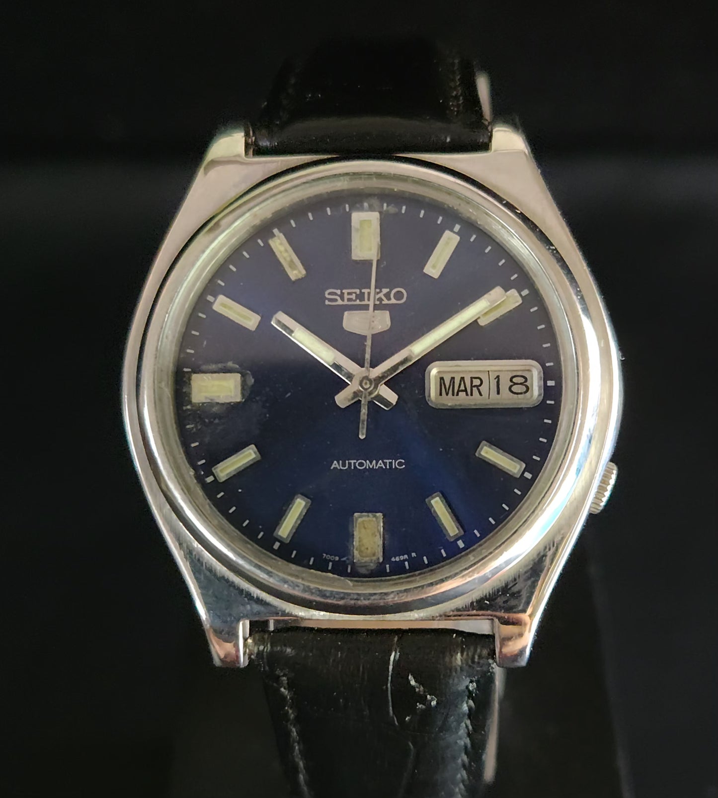 Vintage 1980 Original Seiko 5 Automatic 7009-3160 blue Face 17 Jewels Day-Date Japanese Men's Wrist Watch OG7