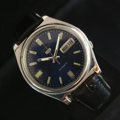 Vintage 1980 Original Seiko 5 Automatic 7009-3160 blue Face 17 Jewels Day-Date Japanese Men's Wrist Watch OG7