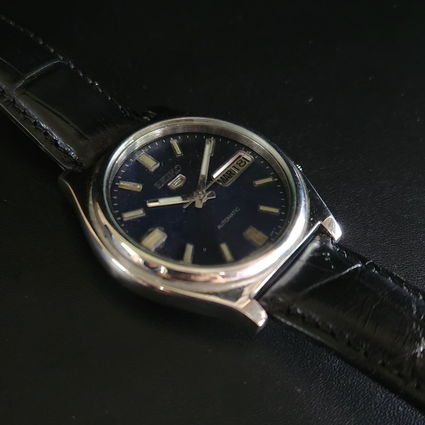 Vintage 1980 Original Seiko 5 Automatic 7009-3160 blue Face 17 Jewels Day-Date Japanese Men's Wrist Watch OG7