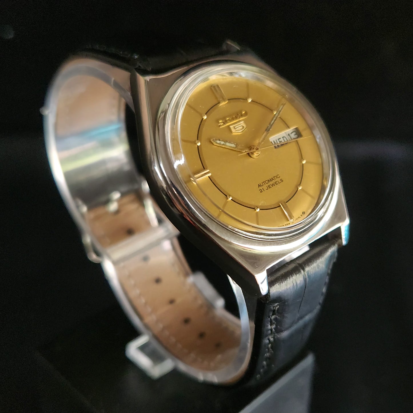 Vintage 1980 Original Seiko 5 Automatic 6319-7030 GOLD Face 21 Jewels Day-Date Japanese Men's Wrist Watch OG8