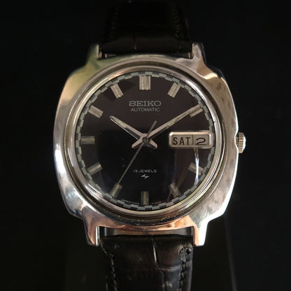 Vintage 1980 Original Seiko 5 Automatic 7005-7130 blue Face 19 Jewels Day-Date Japanese Men's Wrist Watch OG9