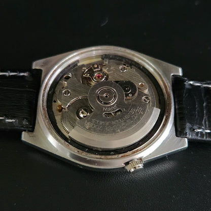 Vintage 1980 Original Seiko 5 Automatic 7009-550A GOLD black 17 Jewels Day-Date Japanese Men's Wrist Watch OG10