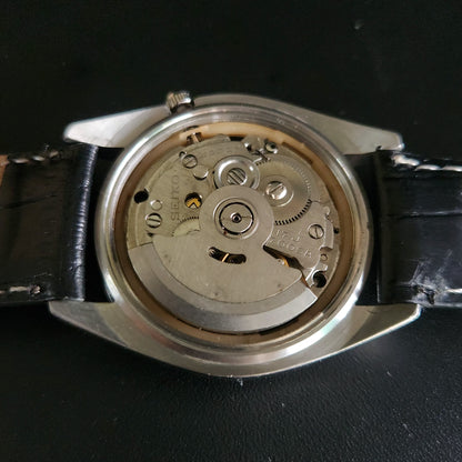 Vintage 1980 Original Seiko 5 Automatic 7019-5330 black face 21 Jewels Day-Date Japanese Men's Wrist Watch OG11