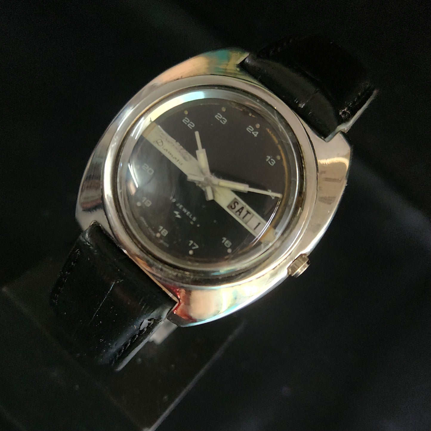 Vintage 1980 Original Seiko 5 Automatic 7006-7090 black face 19 Jewels Day-Date Japanese Men's Wrist Watch OG12