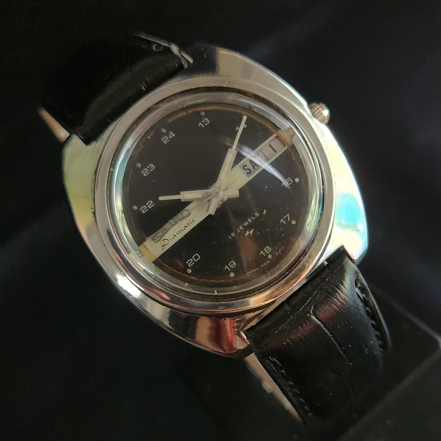 Vintage 1980 Original Seiko 5 Automatic 7006-7090 black face 19 Jewels Day-Date Japanese Men's Wrist Watch OG12