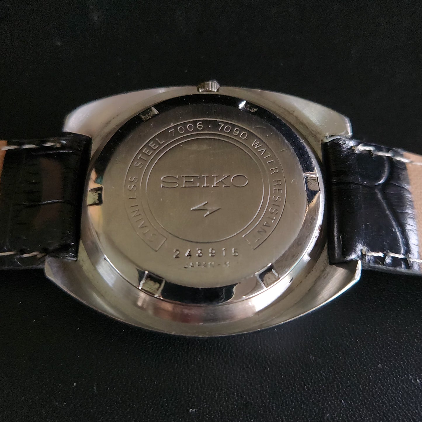 Vintage 1980 Original Seiko 5 Automatic 7006-7090 black face 19 Jewels Day-Date Japanese Men's Wrist Watch OG12