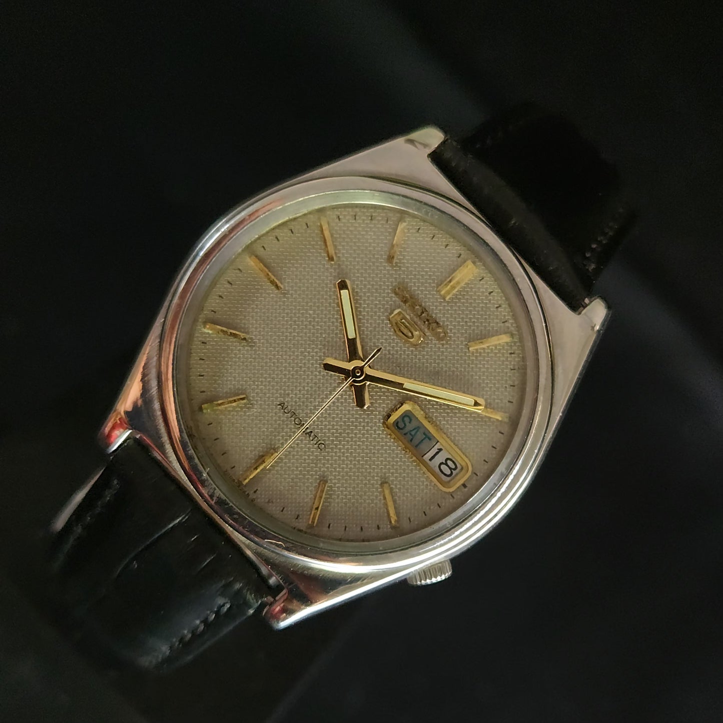 Vintage 1980 Original Seiko 5 Automatic 7009-6001 Grey face 17 Jewels Day-Date Japanese Men's Wrist Watch OG13
