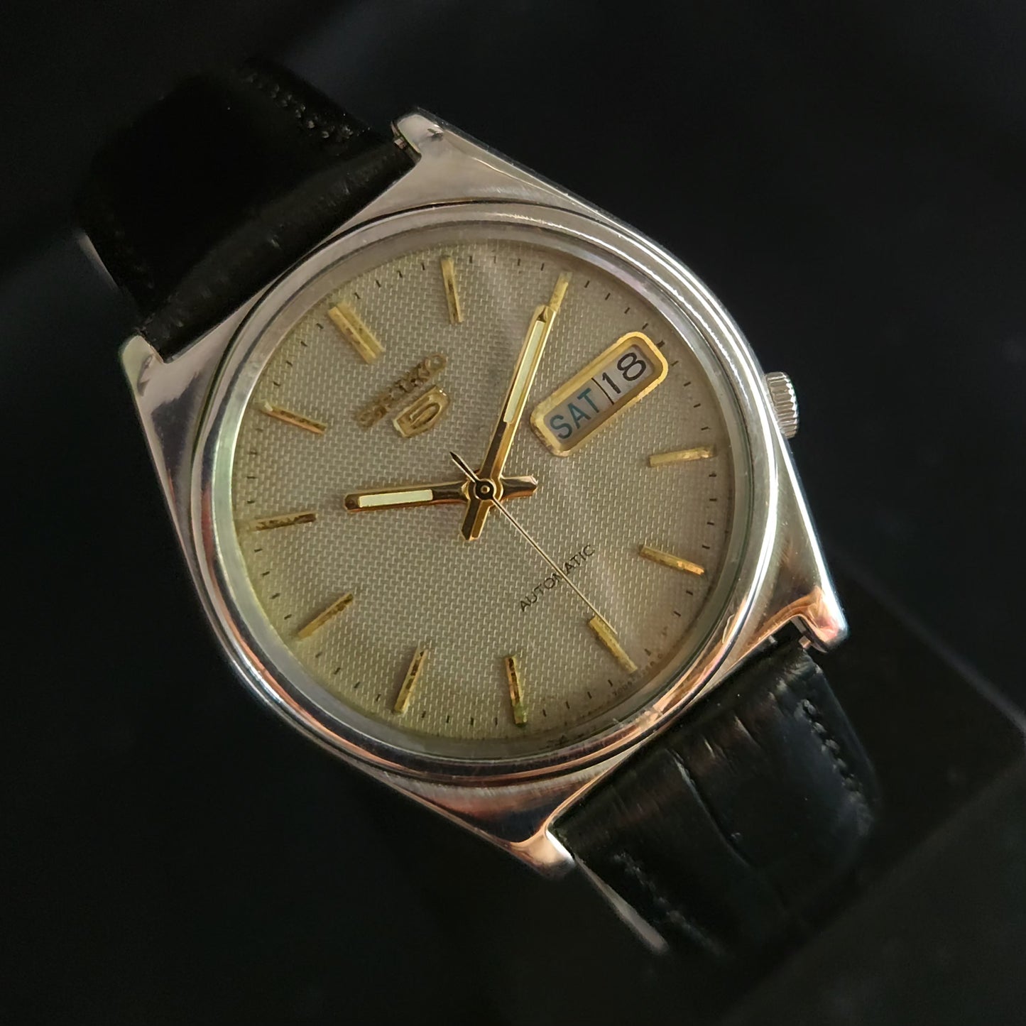 Vintage 1980 Original Seiko 5 Automatic 7009-6001 Grey face 17 Jewels Day-Date Japanese Men's Wrist Watch OG13