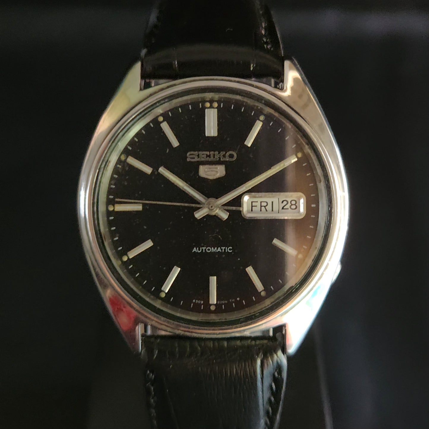 Vintage 1980 Original Seiko 5 Automatic 6349-8010 black face 21 Jewels Day-Date Japanese Men's Wrist Watch OG15