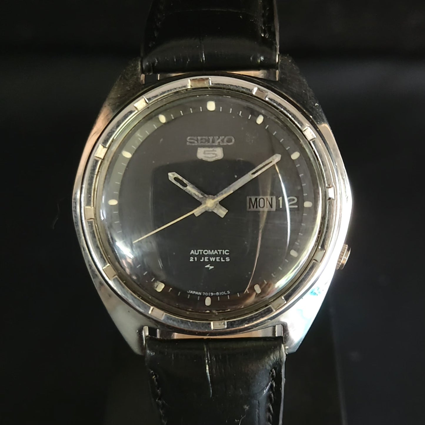 Vintage 1980 Original Seiko 5 Automatic 7019-8080 Grey face 21 Jewels Day-Date Japanese Men's Wrist Watch OG16