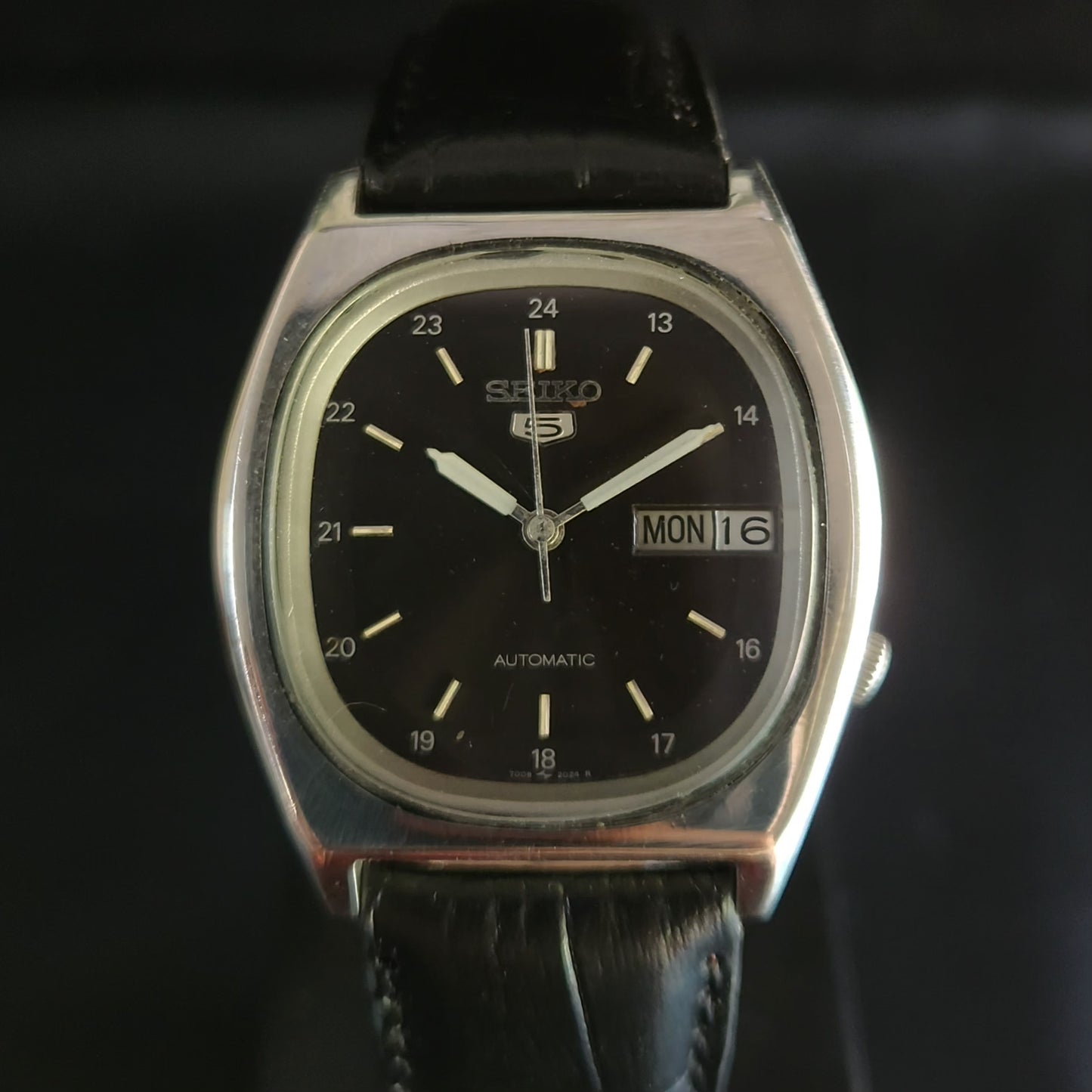 Vintage 1980 Original Seiko 5 Automatic 7009-5840 black face 17 Jewels Day-Date Japanese Men's Wrist Watch OG17