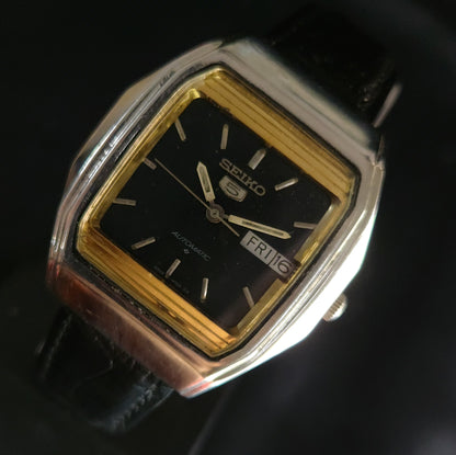 Vintage 1980 Original Seiko 5 Automatic 6309-8840 black face 17 Jewels Day-Date Japanese Men's Wrist Watch OG21