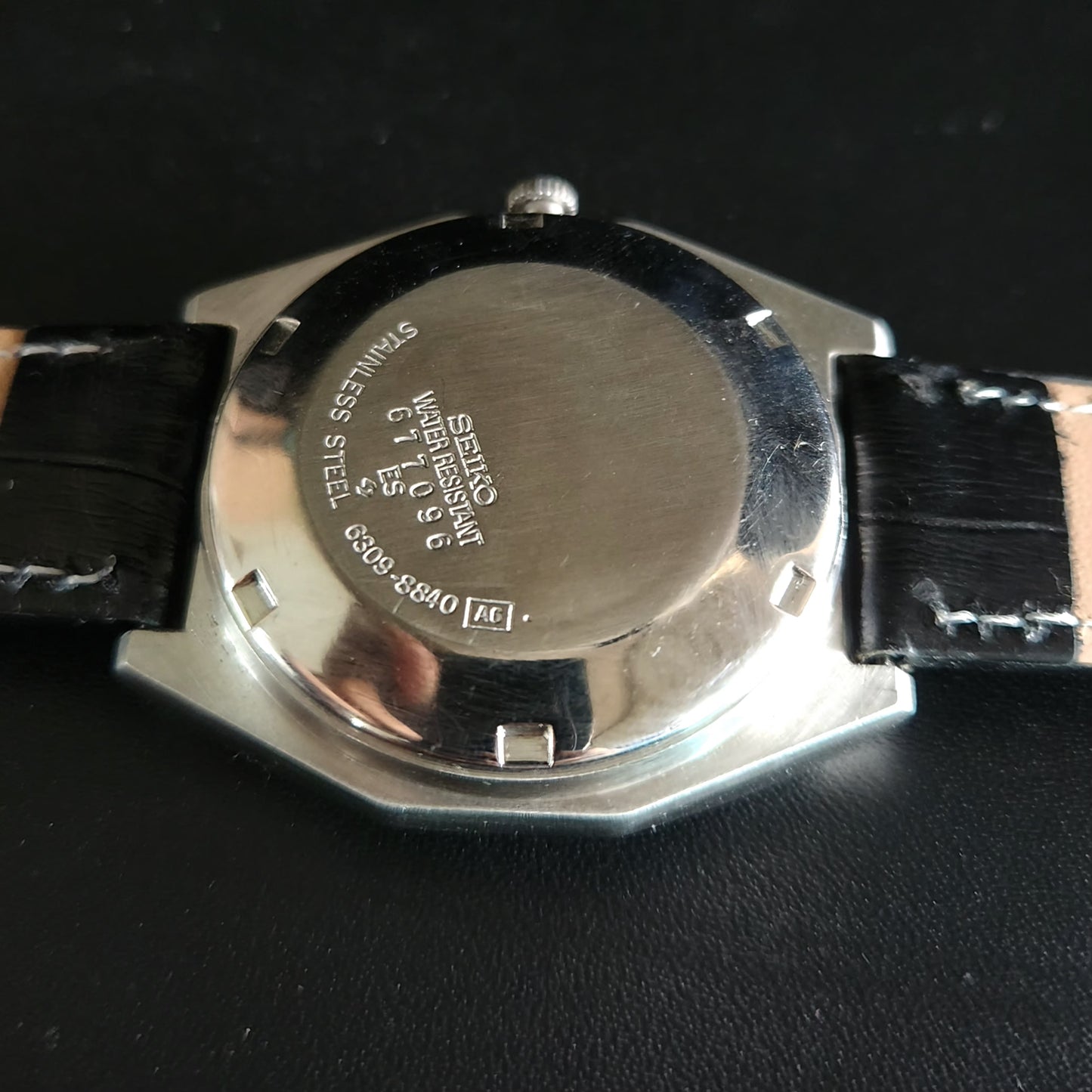 Vintage 1980 Original Seiko 5 Automatic 6309-8840 black face 17 Jewels Day-Date Japanese Men's Wrist Watch OG21