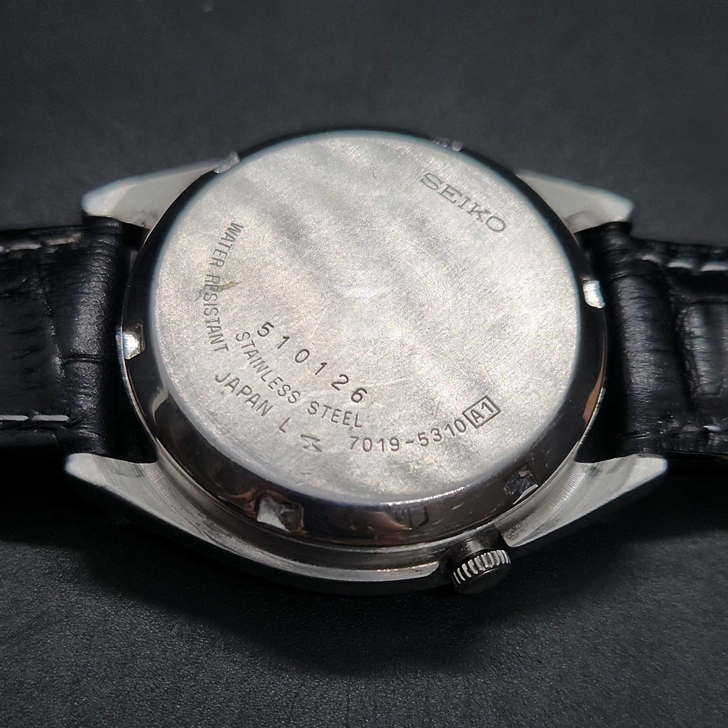 Vintage 1980 Original Seiko 5 Automatic 7019-5310 black face 21 Jewels Day-Date Japanese Men's Wrist Watch OG22