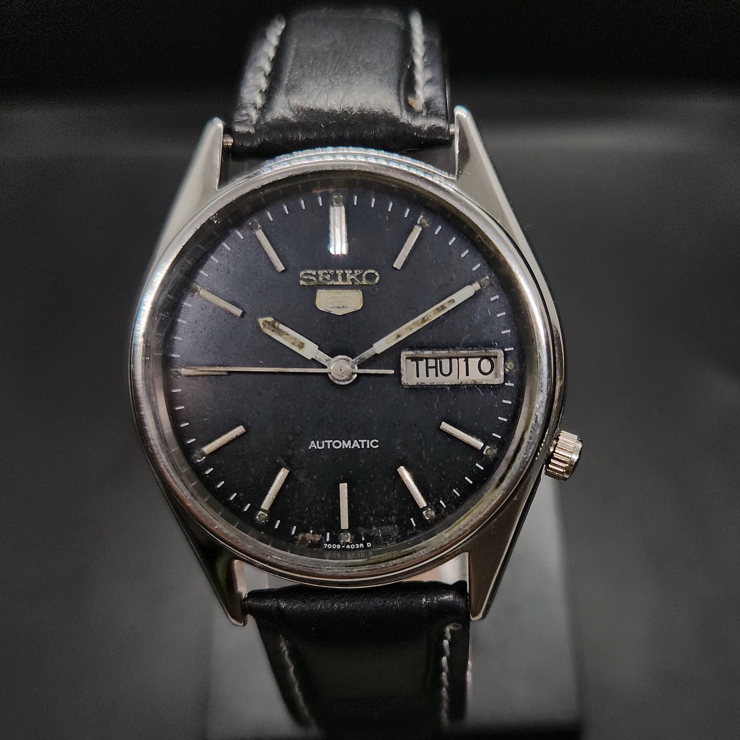 Vintage 1980 Original Seiko 5 Automatic 7009-8920 black face 17 Jewels Day-Date Japanese Men's Wrist Watch OG27
