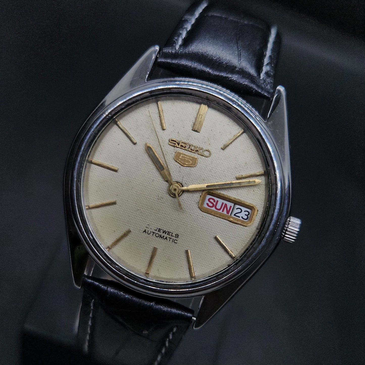 Vintage 1980 Original Seiko 5 Automatic 6309-6240 black face 17 Jewels Day-Date Japanese Men's Wrist Watch OG28