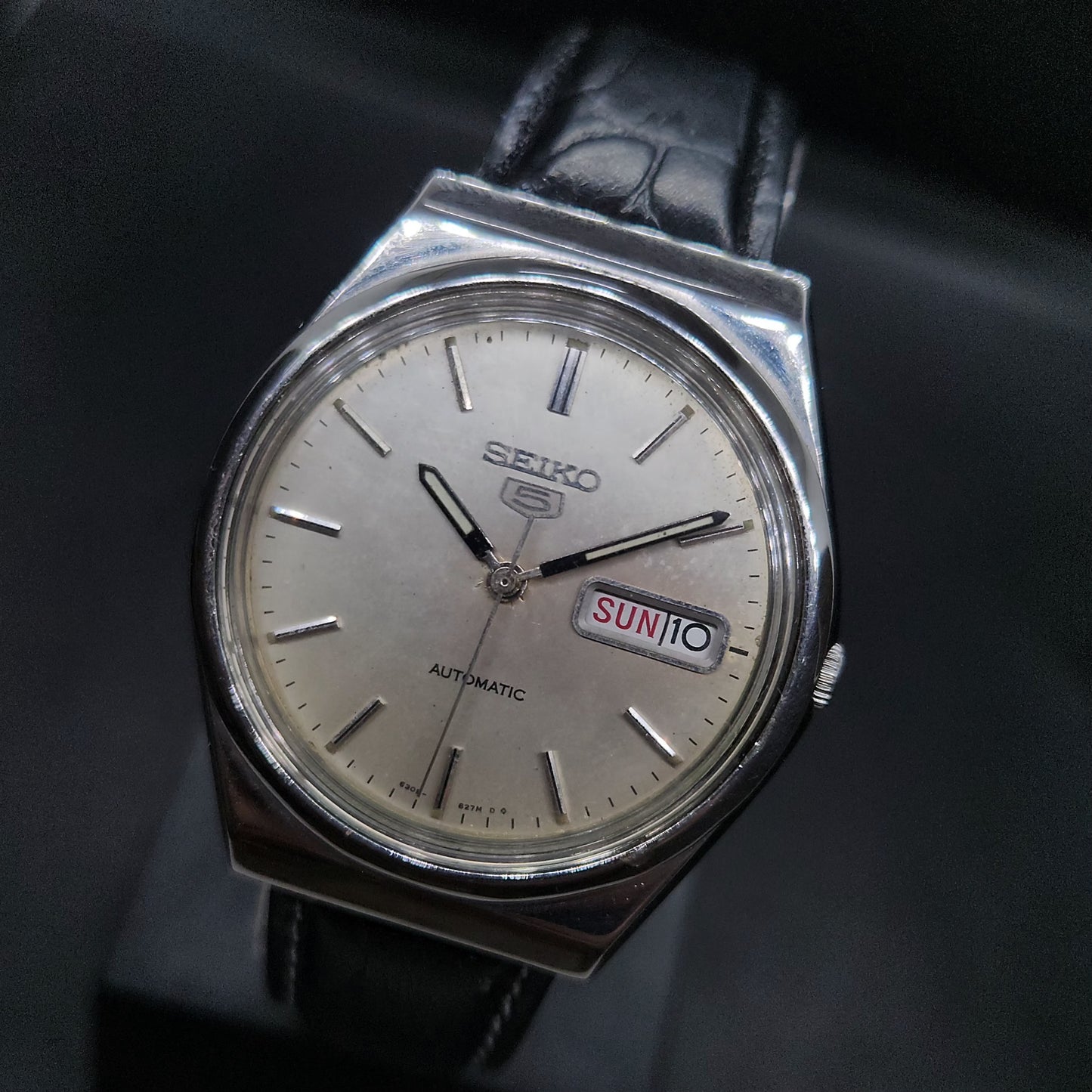 Vintage 1980 Original Seiko 5 Automatic 6309-8930 silver face 17 Jewels Day-Date Japanese Men's Wrist Watch OG31