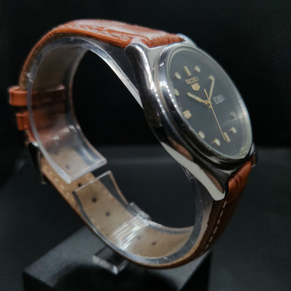 Vintage 1980 Original Seiko 5 Automatic 7019-8180 black face 21 Jewels Day-Date Japanese Men's Wrist Watch OG34