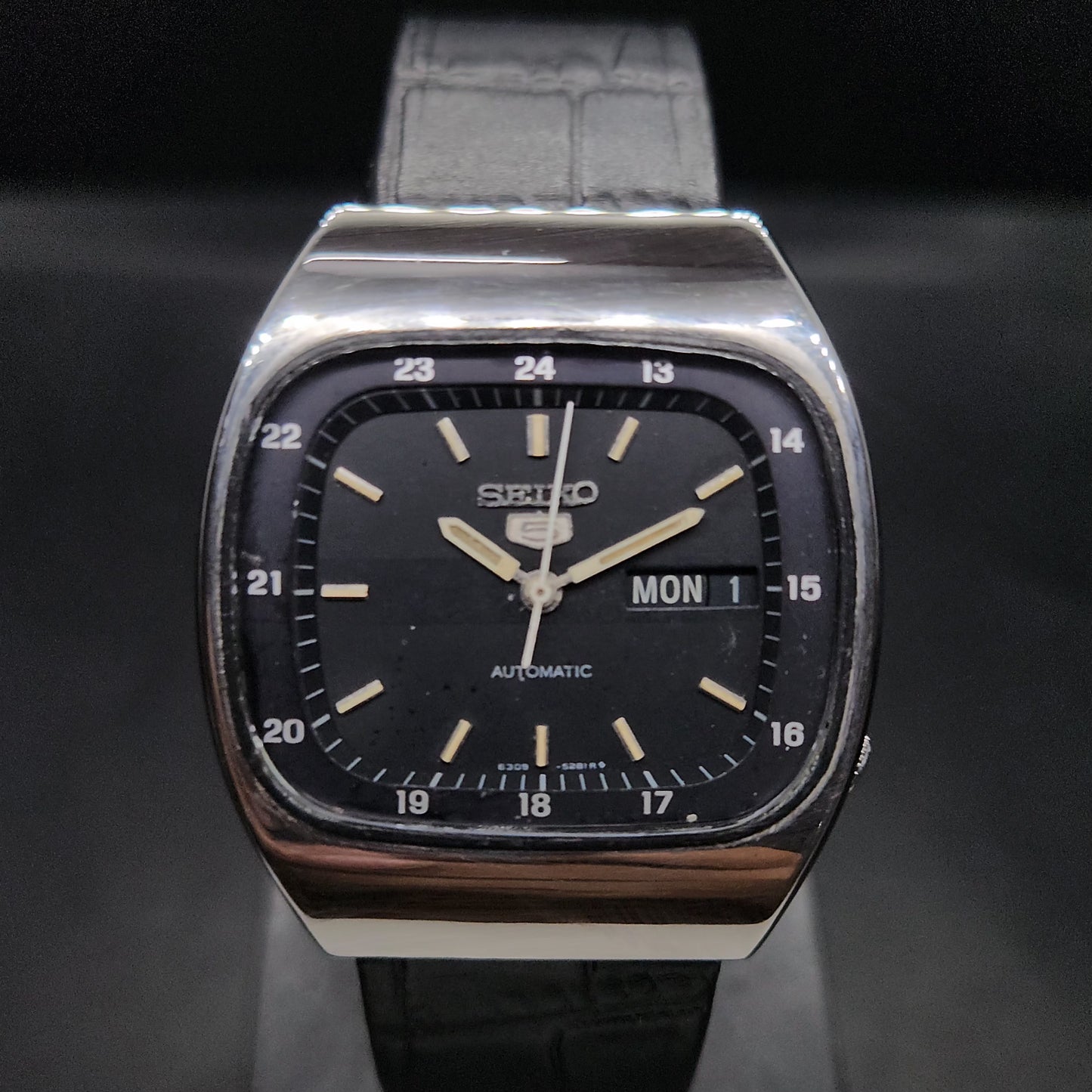 Vintage 1980 Original Seiko 5 Automatic 6309-523A black face 17 Jewels Day-Date Japanese Men's Wrist Watch OG37