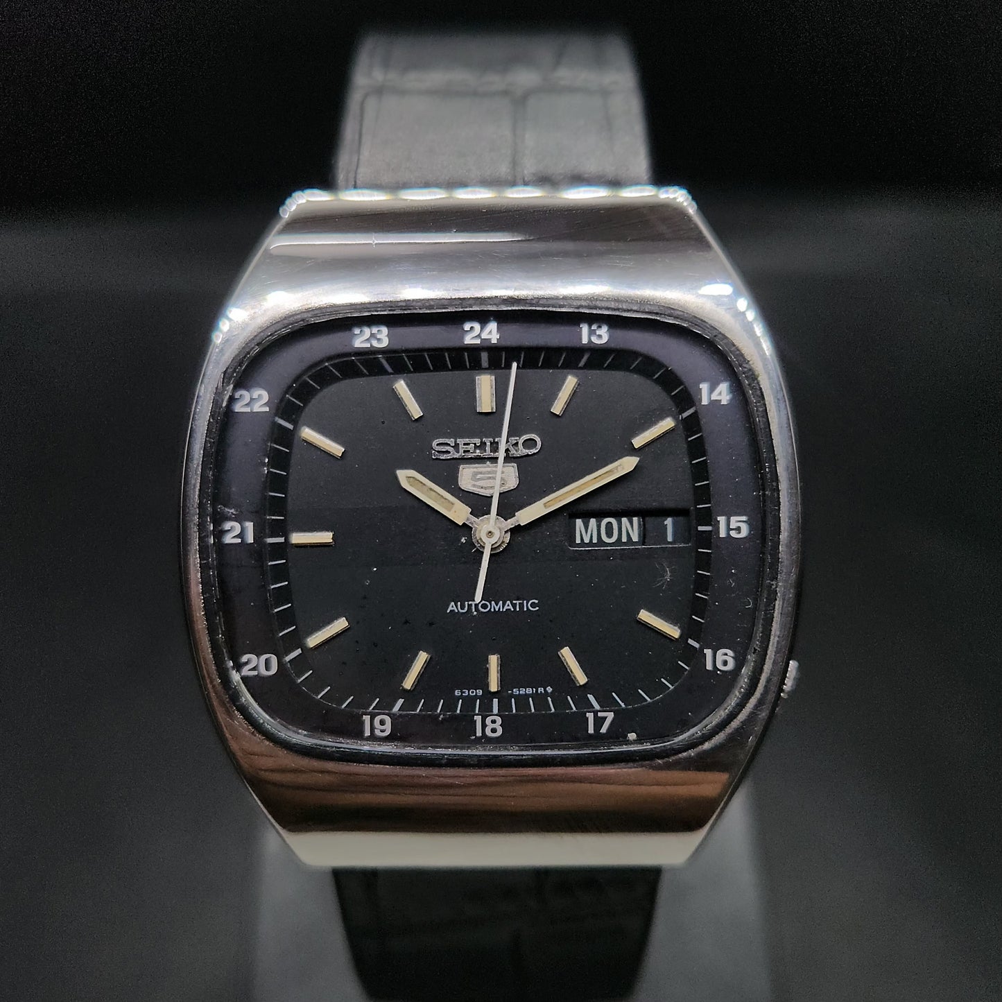 Vintage 1980 Original Seiko 5 Automatic 6309-523A black face 17 Jewels Day-Date Japanese Men's Wrist Watch OG37