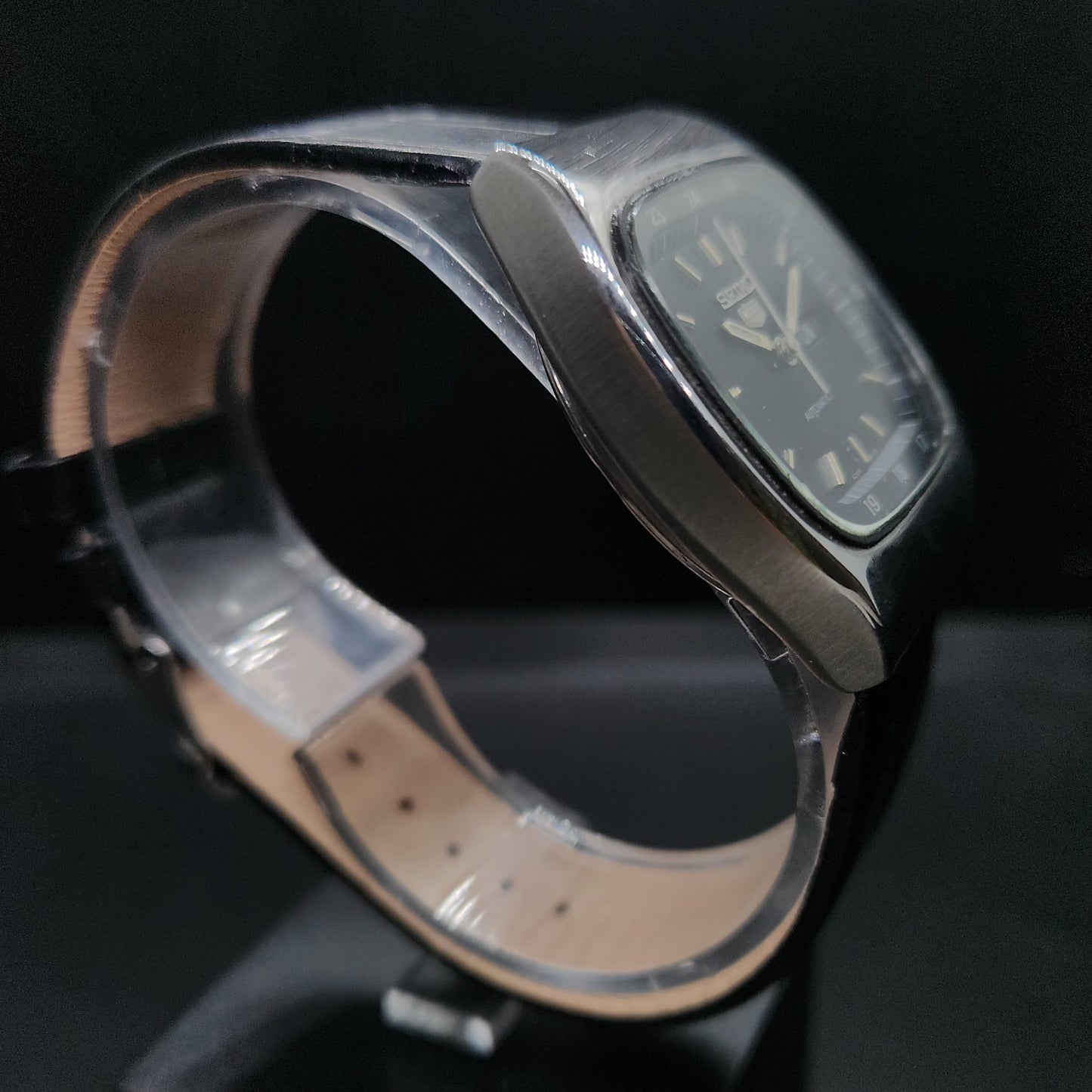 Vintage 1980 Original Seiko 5 Automatic 6309-523A black face 17 Jewels Day-Date Japanese Men's Wrist Watch OG37