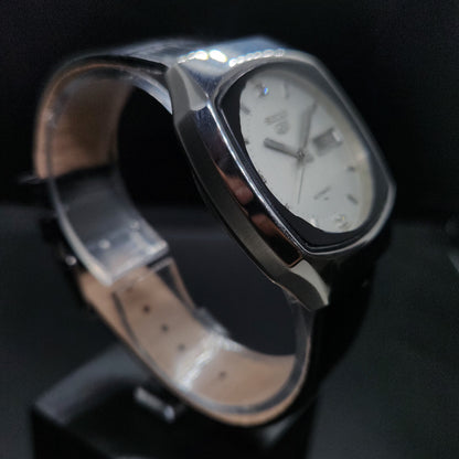 Vintage 1980 Original Seiko 5 Automatic 7009-519A silver face 17 Jewels Day-Date Japanese Men's Wrist Watch OG42