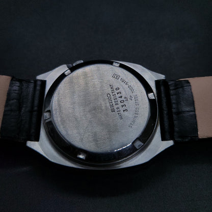 Vintage 1980 Original Seiko 5 Automatic 7009-519A silver face 17 Jewels Day-Date Japanese Men's Wrist Watch OG42