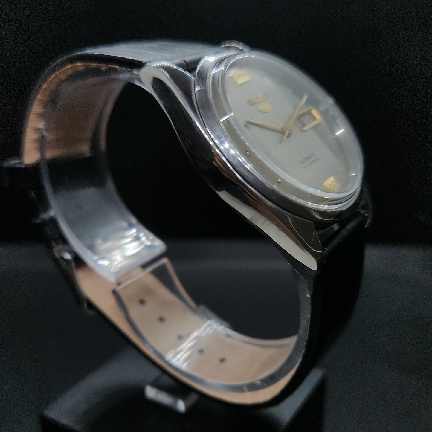 Vintage 1980 Original Seiko 5 Automatic 7009-821J silver face 17 Jewels Day-Date Japanese Men's Wrist Watch OG43