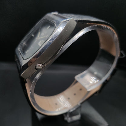Vintage 1980 Original Seiko 5 Automatic 6319-520A black face 21 Jewels Day-Date Japanese Men's Wrist Watch OG44