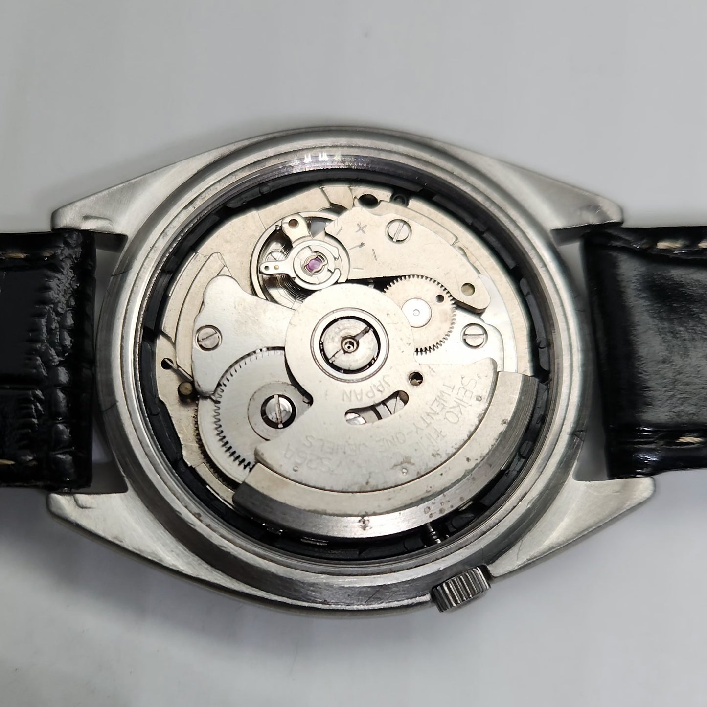 Vintage 1980 Original Seiko 5 Automatic 7009-3130 black face 17 Jewels Day-Date Japanese Men's Wrist Watch OG46