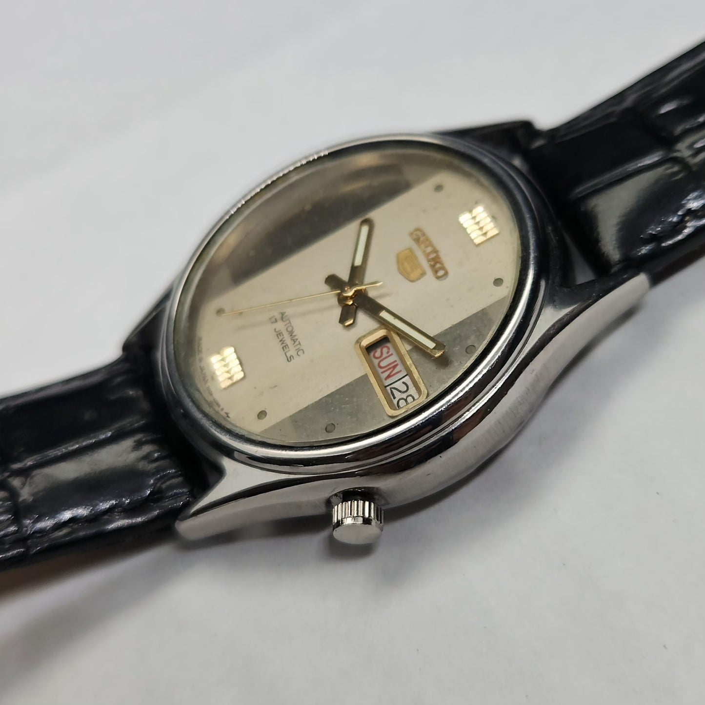 Vintage 1980 Original Seiko 5 Automatic 7009-3040 black face 17 Jewels Day-Date Japanese Men's Wrist Watch OG47