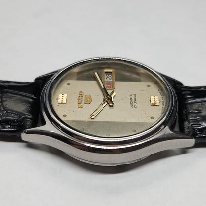 Vintage 1980 Original Seiko 5 Automatic 7009-3040 black face 17 Jewels Day-Date Japanese Men's Wrist Watch OG47