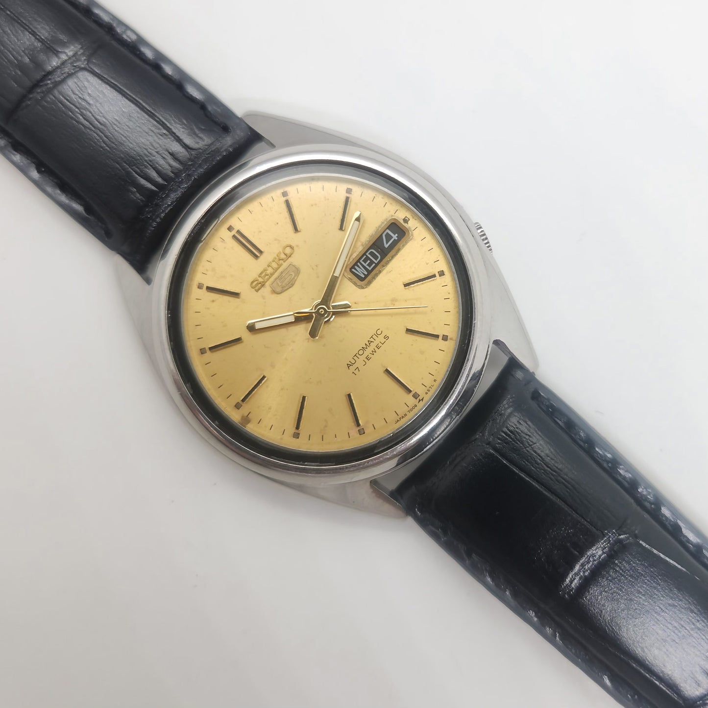 Vintage 1980 Original Seiko 5 Automatic 7009-3121 Gold  face 17 Jewels Day-Date Japanese Men's Wrist Watch OG53