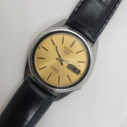 Vintage 1980 Original Seiko 5 Automatic 7009-3121 Gold  face 17 Jewels Day-Date Japanese Men's Wrist Watch OG53
