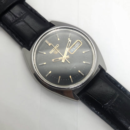 Vintage 1980 Original Seiko 5 Automatic 6309-8840 black face 17 Jewels Day-Date Japanese Men's Wrist Watch OG59
