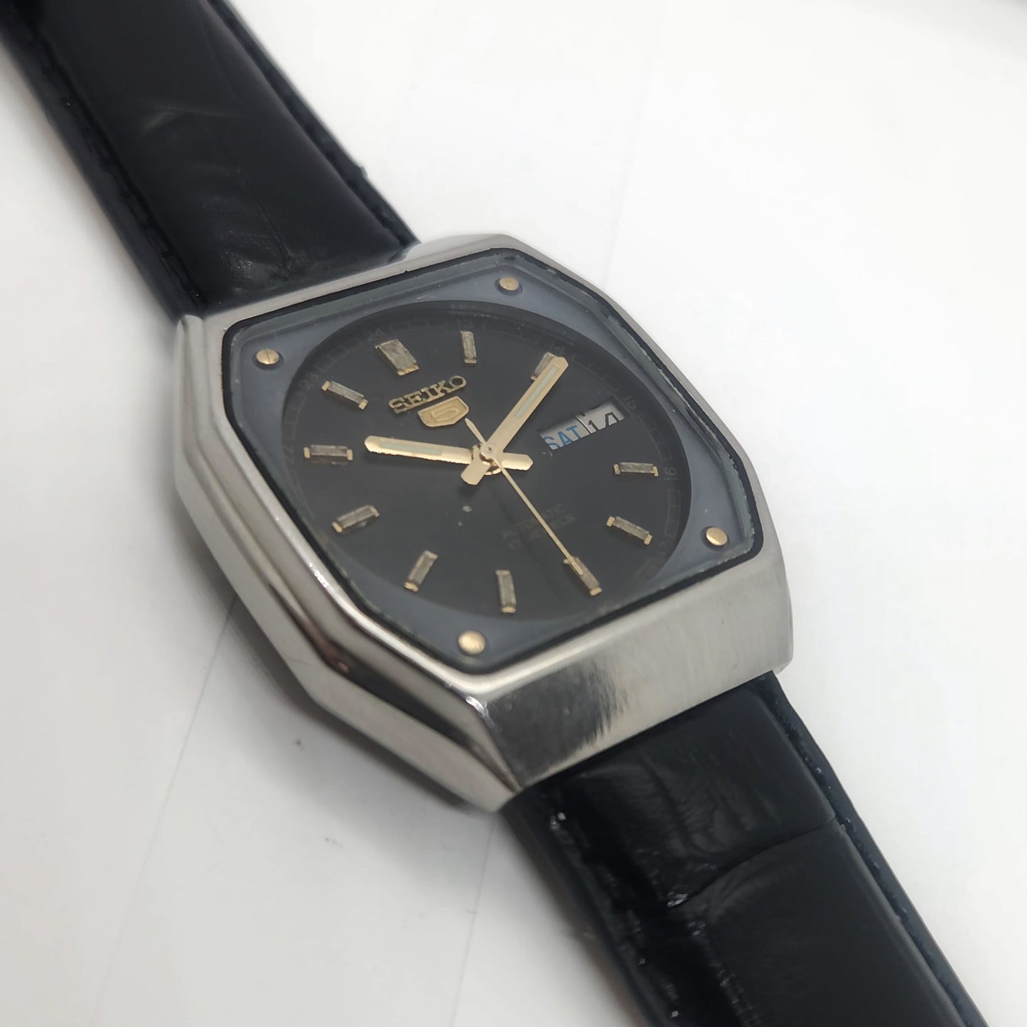 Vintage 1980 Original Seiko 5 Automatic 7009-5330 black face 17 Jewels Day-Date Japanese Men's Wrist Watch OG60