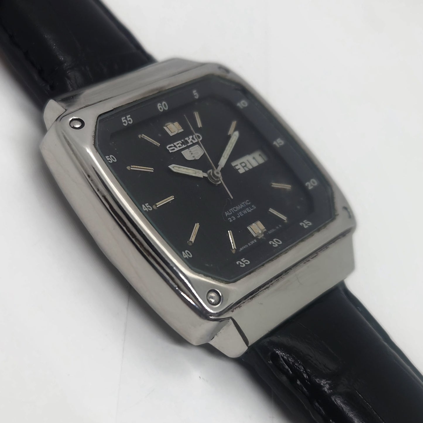 Vintage 1980 Original Seiko 5 Automatic 6349-8010 black face 23 Jewels Day-Date Japanese Men's Wrist Watch OG61