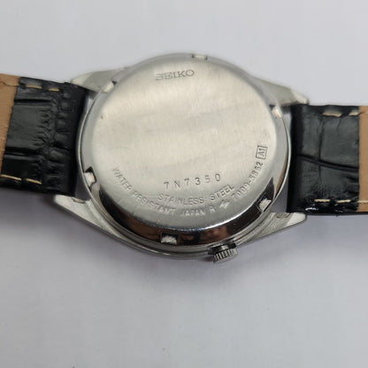 Vintage 1980 Original Seiko 5 Automatic 7009-5862 Gold face 17 Jewels Day-Date Japanese Men's Wrist Watch OG63