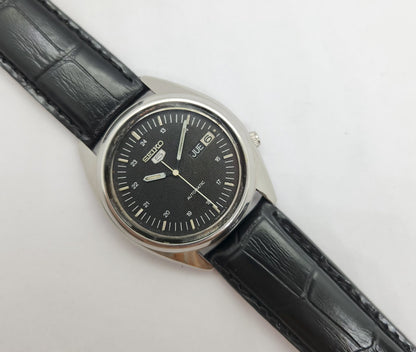 Vintage 1980 Original Seiko 5 Automatic 7009-3041 black face 17 Jewels Day-Date Japanese Men's Wrist Watch OG64
