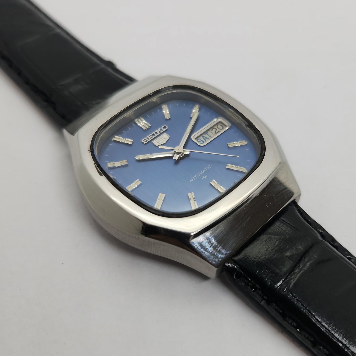 Vintage 1980 Original Seiko 5 Automatic 7009-5200 Blue face 17 Jewels Day-Date Japanese Men's Wrist Watch OG66