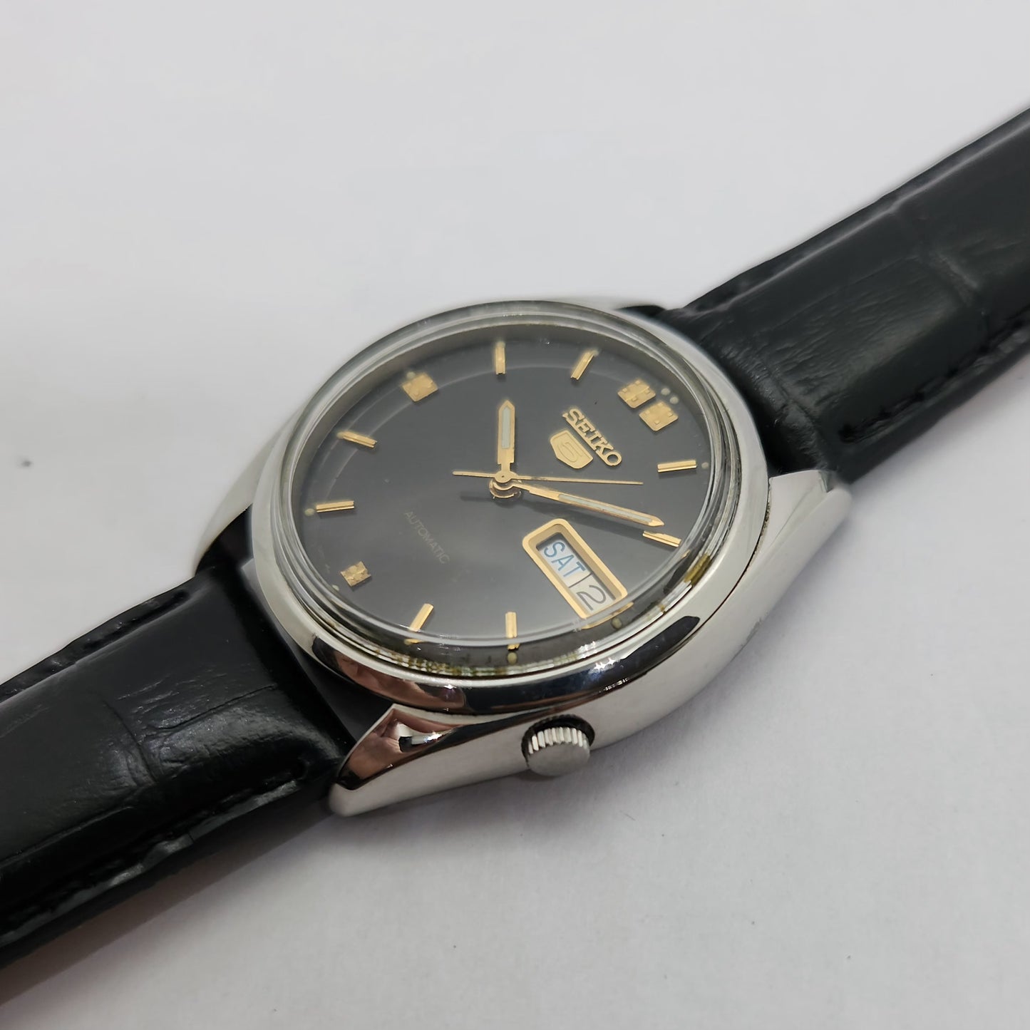 Vintage 1980 Original Seiko 5 Automatic 7009-8210 black face 17 Jewels Day-Date Japanese Men's Wrist Watch OG67