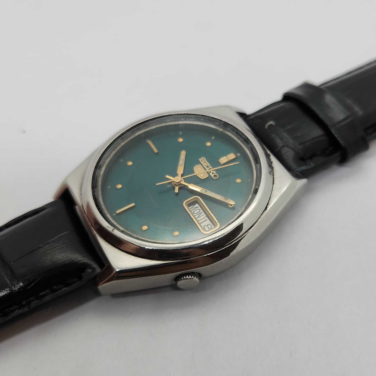 Vintage 1980 Original Seiko 5 Automatic 7009-876A green face 17 Jewels Day-Date Japanese Men's Wrist Watch OG68