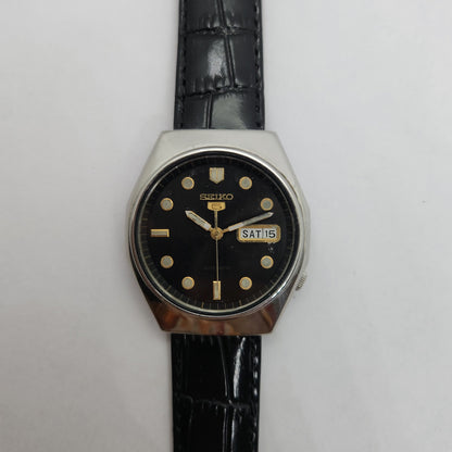 Vintage 1980 Original Seiko 5 Automatic 6309-8500 black face 17 Jewels Day-Date Japanese Men's Wrist Watch OG70