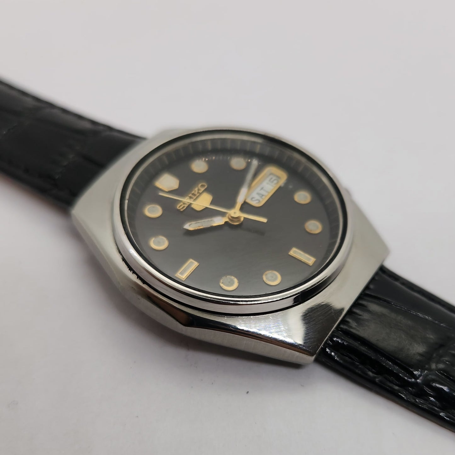 Vintage 1980 Original Seiko 5 Automatic 6309-8500 black face 17 Jewels Day-Date Japanese Men's Wrist Watch OG70