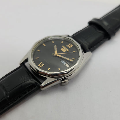 Vintage 1980 Original Seiko 5 Automatic 7009-8180 black face 17 Jewels Day-Date Japanese Men's Wrist Watch OG72