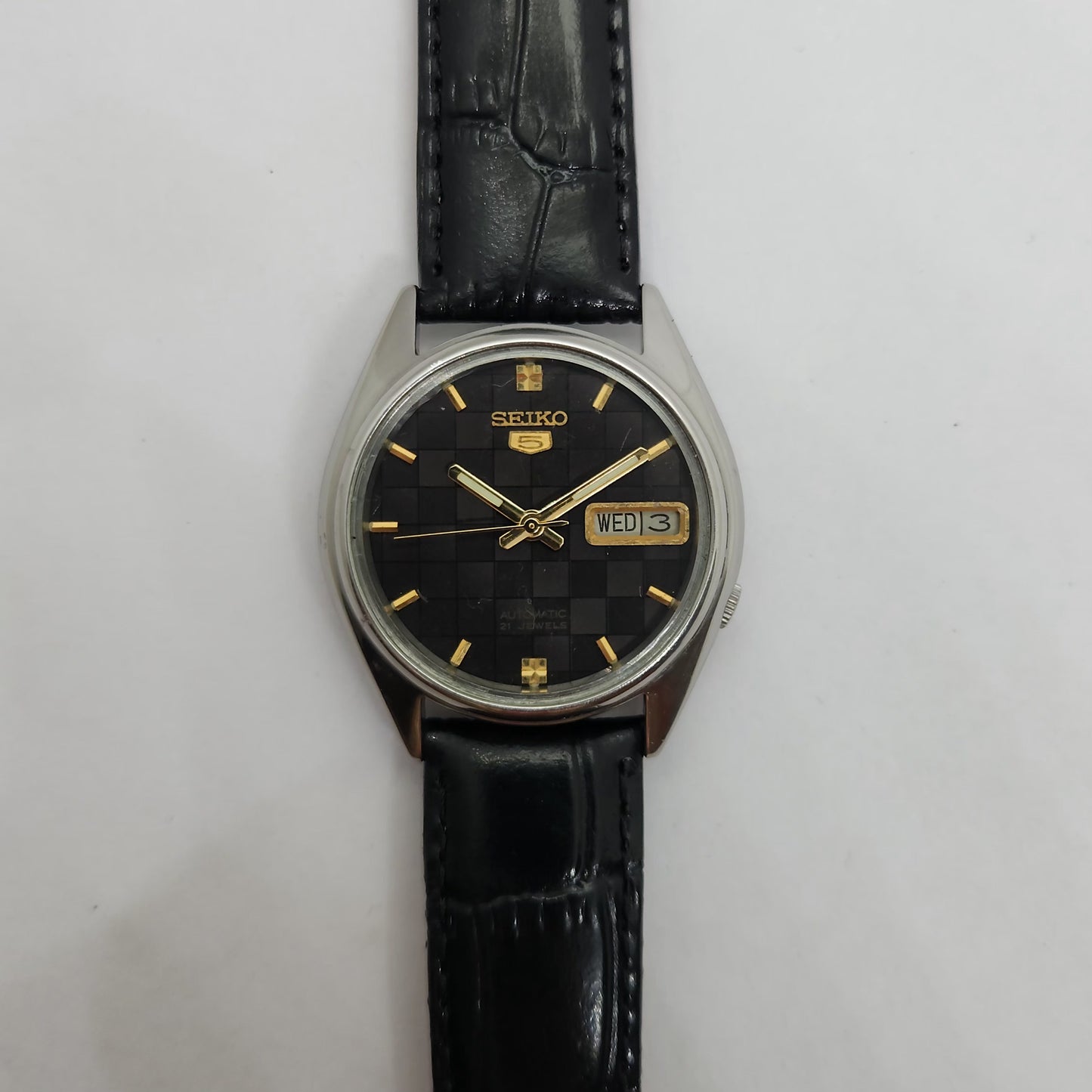 Vintage 1980 Original Seiko 5 Automatic 7019-6061 black face 21 Jewels Day-Date Japanese Men's Wrist Watch OG73