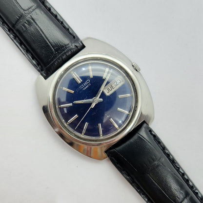 Vintage 1980 Original Seiko 5 Automatic 7006-7090 Blue face 19 Jewels Day-Date Japanese Men's Wrist Watch OG74